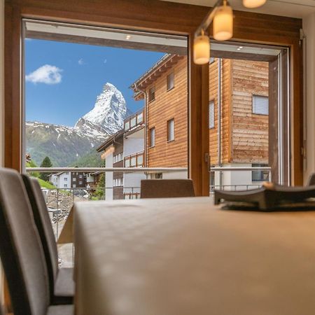 Haus Colosseo Apartment Zermatt Exterior photo