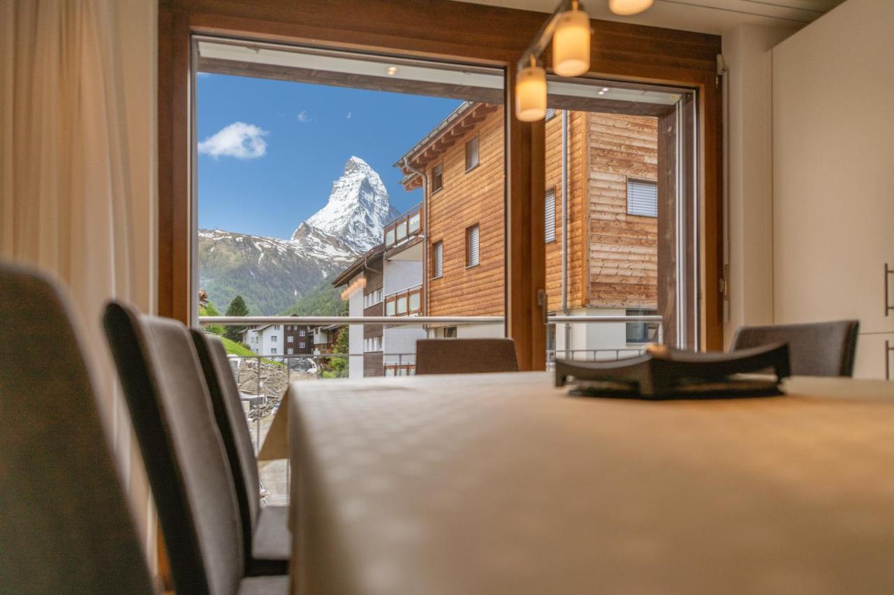 Haus Colosseo Apartment Zermatt Exterior photo